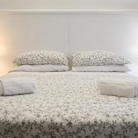 Domus Pio Viii Lägenhet